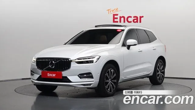 Volvo XC60 2021 — photo 1