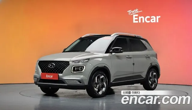 Hyundai Venue 2021 — photo 1