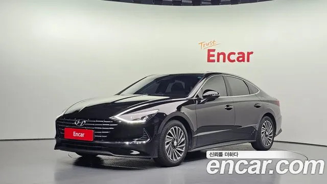 Hyundai Sonata 2022 — photo 1