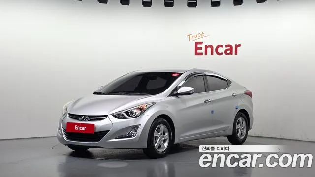 Hyundai AVANTE 2016 — photo 1