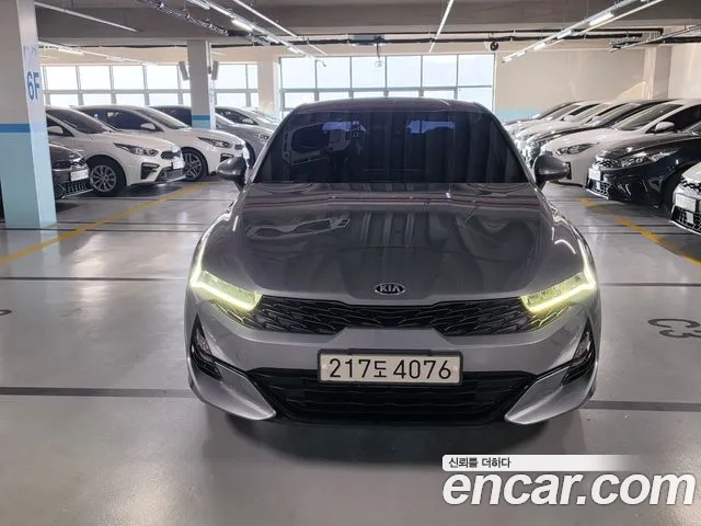 Kia K5 2021 — photo 1