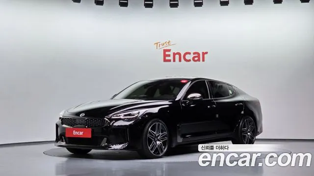 Kia Stinger 2021 — photo 1