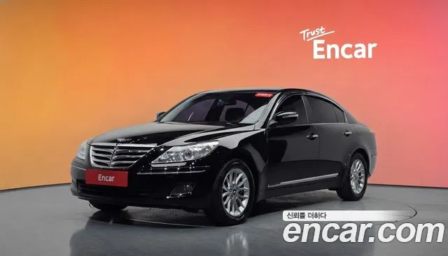 Hyundai Genesis 2011 — photo 1