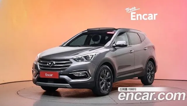 Hyundai Santafe 2016 — photo 1