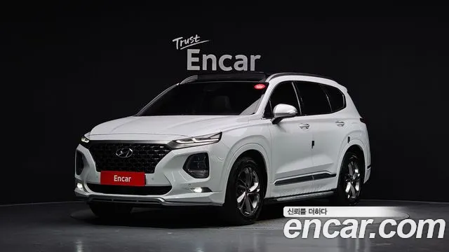 Hyundai Santafe 2019 — photo 1