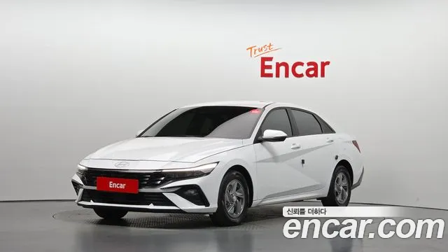 Hyundai AVANTE 2024 — photo 1