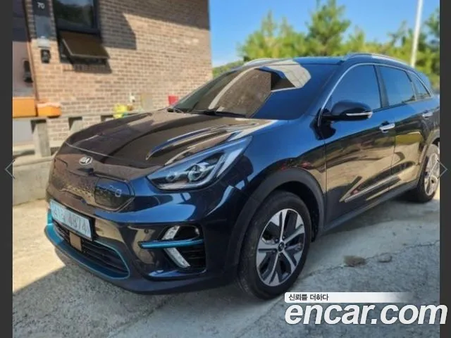 Kia Niro 2019 — photo 1