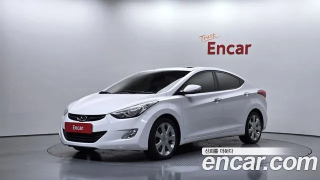 Hyundai AVANTE 2012 — photo 1