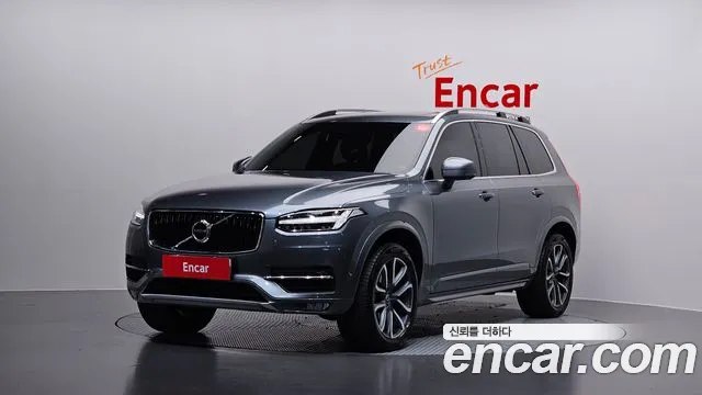 Volvo XC90 2018 — photo 1