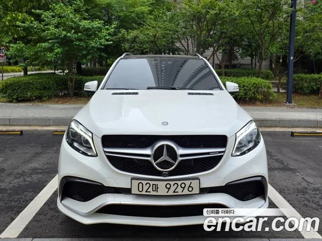 Mercedes-Benz GLE-Class 2016 — photo 1