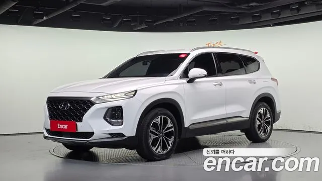 Hyundai Santafe 2019 — photo 1