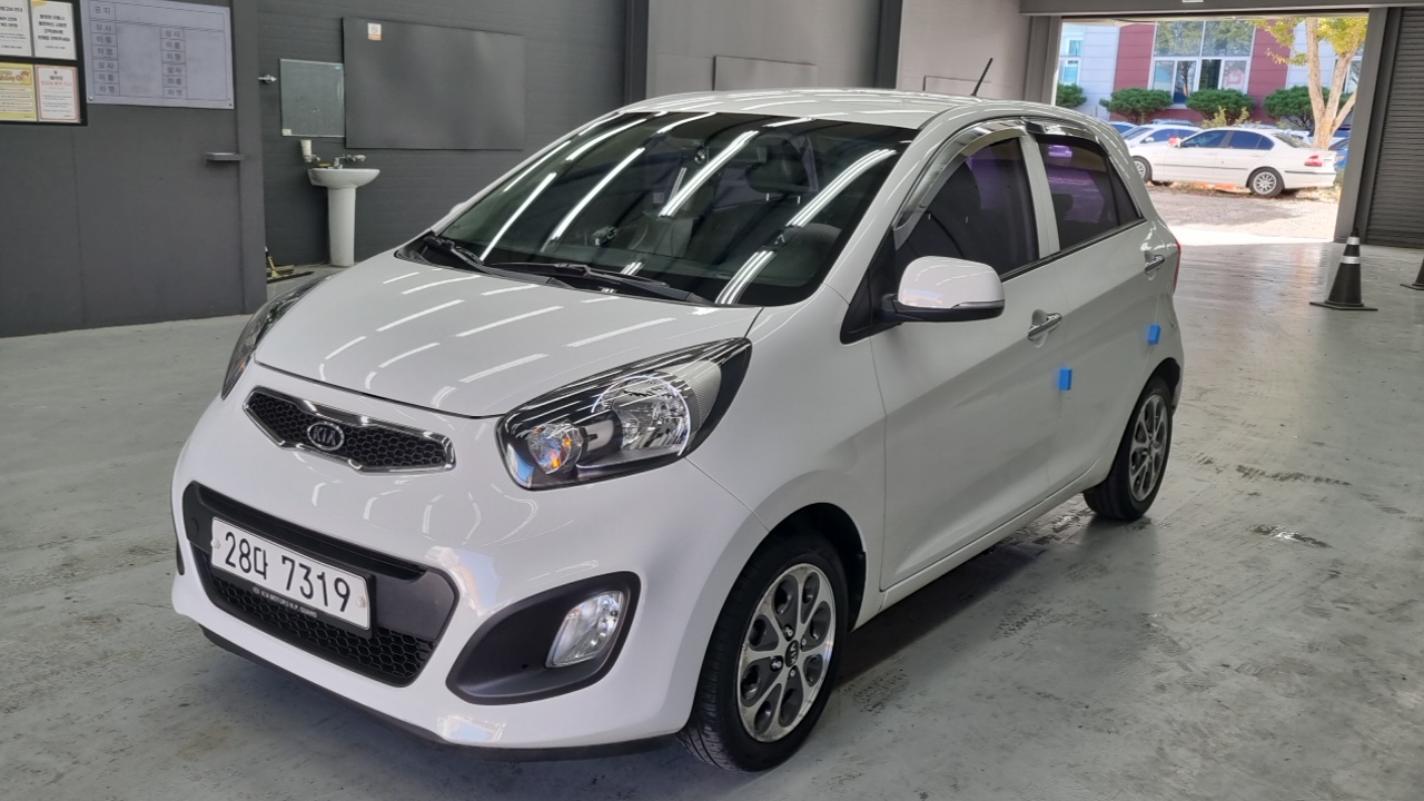 Kia morning 2012 — photo 1
