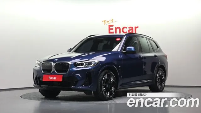 BMW iX3 2024 — photo 1