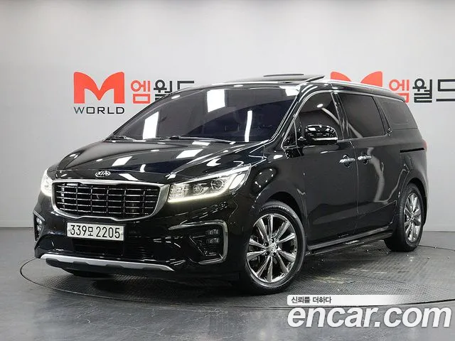 Kia Canival 2019 — photo 1