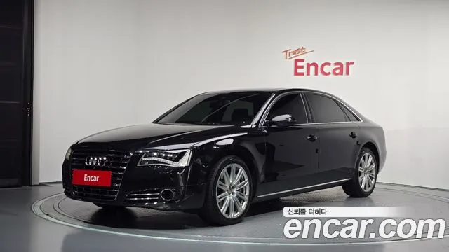 Audi A8 2013 — photo 1