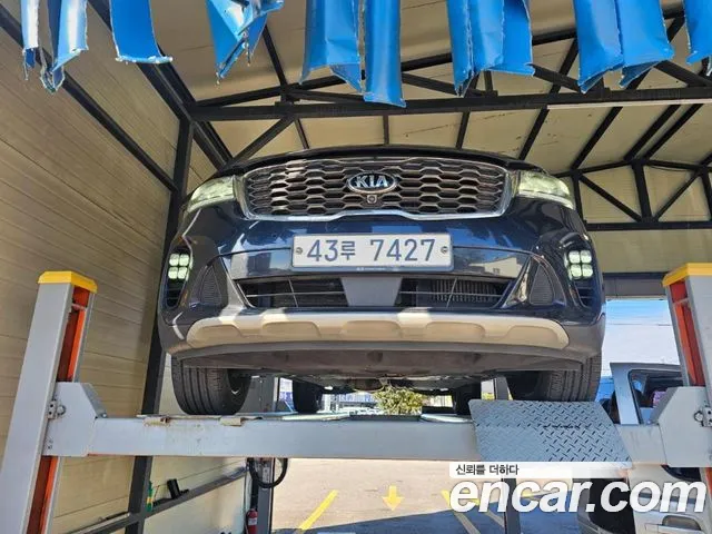 Kia Sorento 2020 — photo 1
