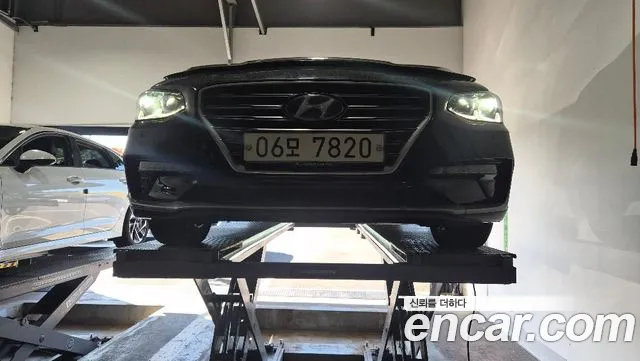 Hyundai Grandeur 2019 — photo 1