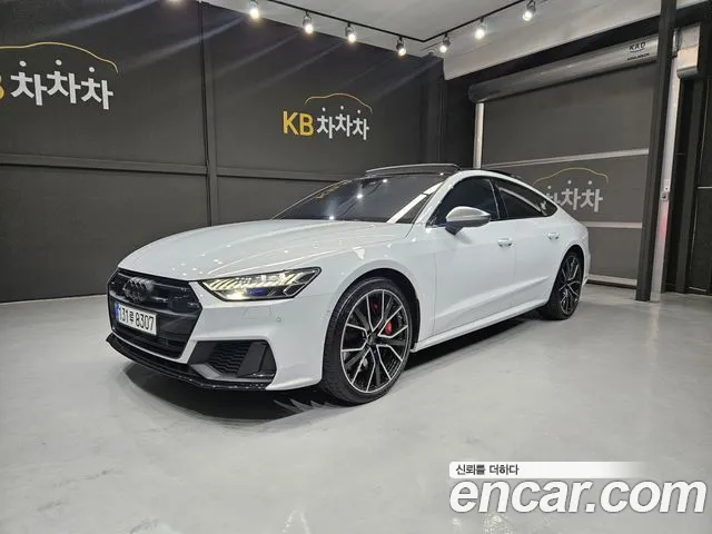 Audi S7 2022 — photo 1