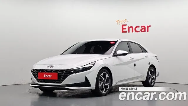 Hyundai AVANTE 2023 — photo 1