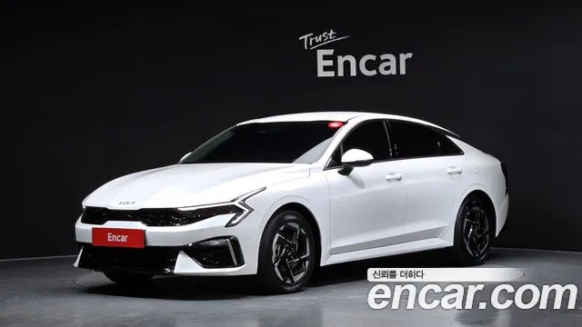 Kia K5 2025 — photo 1