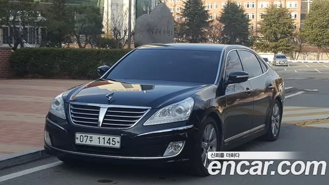 Hyundai Equus 2010 — photo 1