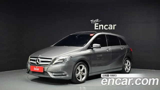 Mercedes-Benz B-Class 2013 — photo 1