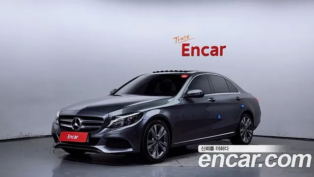 Mercedes-Benz C-Class 2018 — photo 1