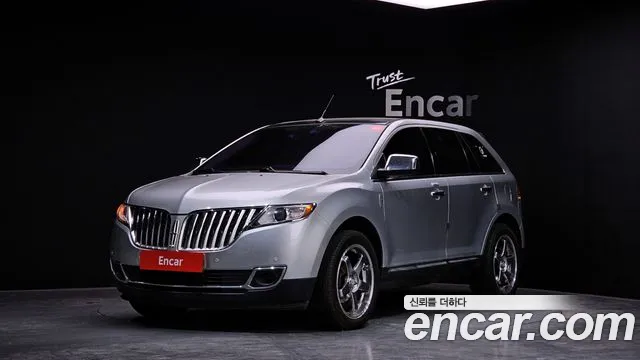 Lincoln MKX 2013 — photo 1