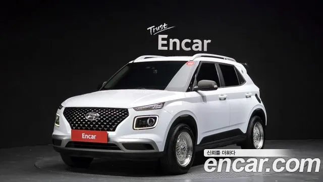 Hyundai Venue 2020 — photo 1
