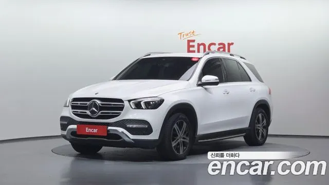 Mercedes-Benz GLE-Class 2019 — photo 1