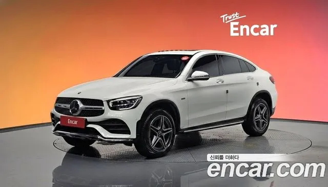 Mercedes-Benz GLC-Class 2021 — photo 1