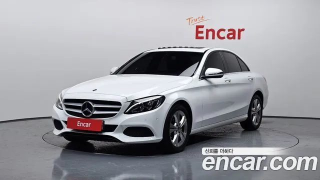 Mercedes-Benz C-Class 2017 — photo 1