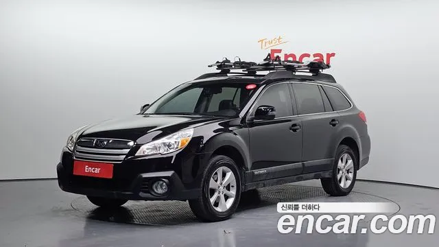 Subaru Outback 2013 — photo 1