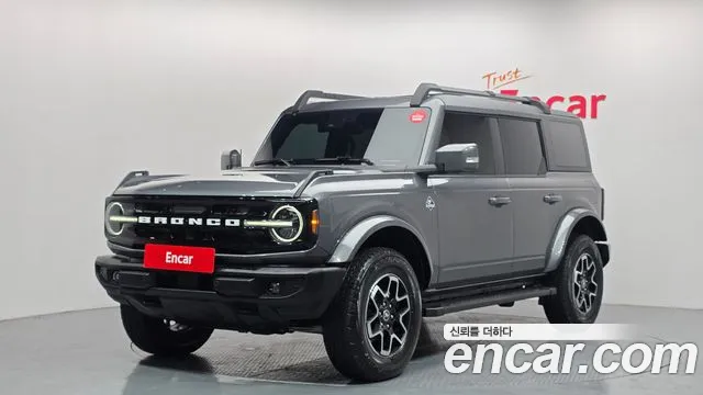 Ford Bronco 2023 — photo 1