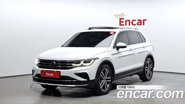 Volkswagen Tiguan 2021 — photo 1