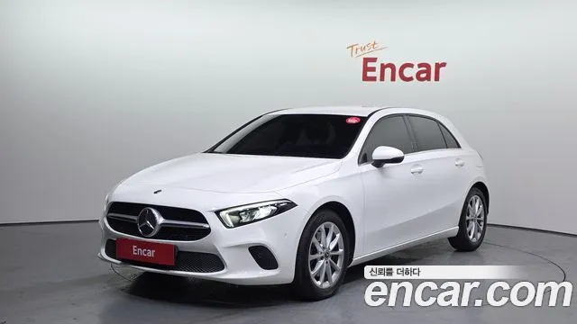 Mercedes-Benz A-Class 2019 — photo 1