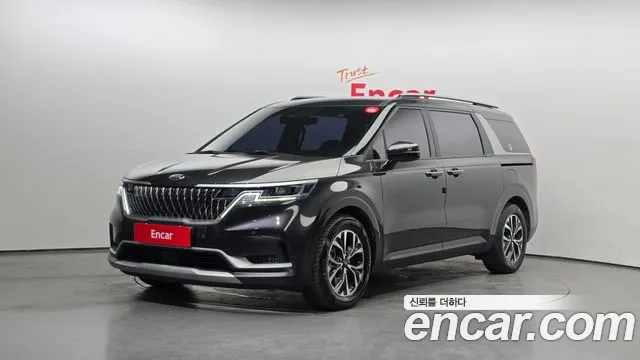 Kia Canival 2021 — photo 1