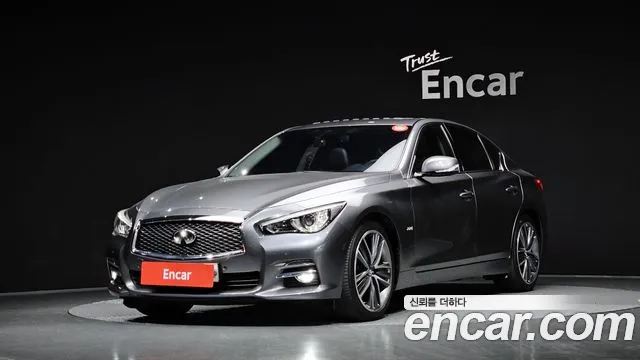Infiniti Q50 2015 — photo 1