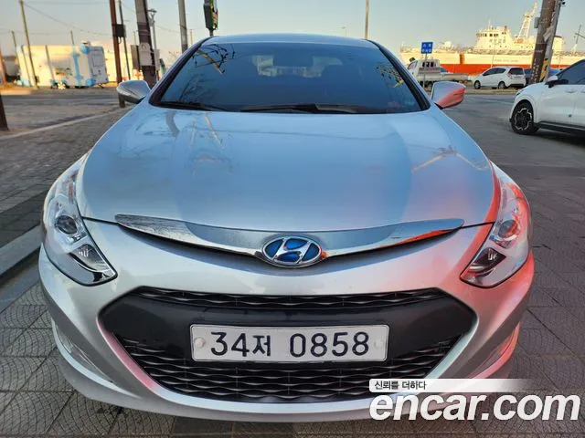 Hyundai Sonata 2014 — photo 1