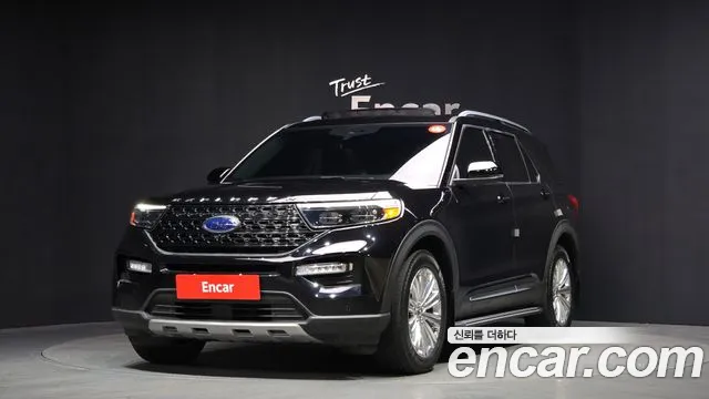 Ford Explorer 2021 — photo 1