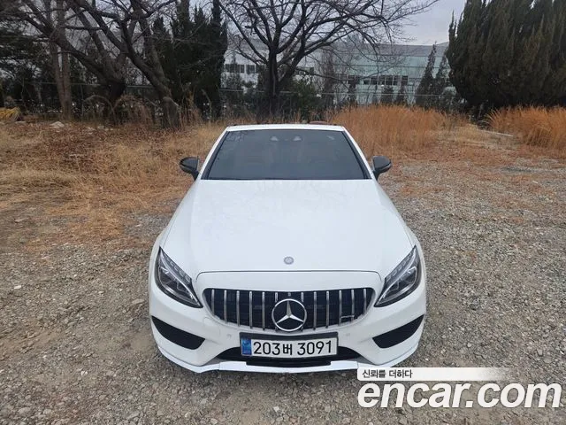 Mercedes-Benz C-Class 2017 — photo 1