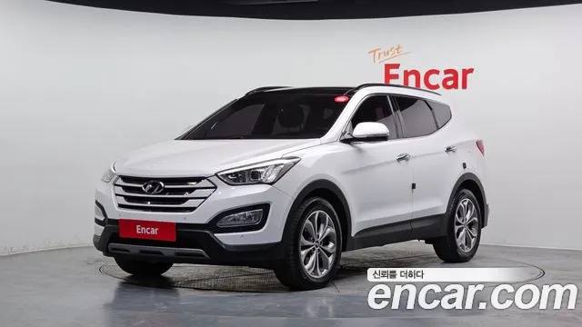 Hyundai Santafe 2015 — photo 1