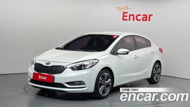 Kia K3 2015 — photo 1