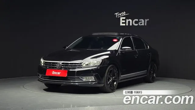 Volkswagen Passat 2018 — photo 1