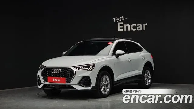 Audi Q3 2024 — photo 1