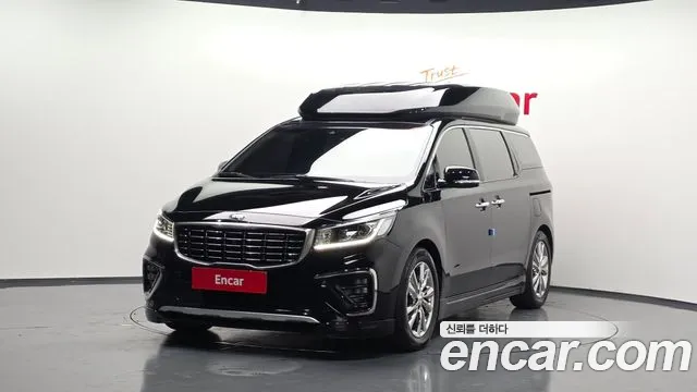 Kia Canival 2019 — photo 1