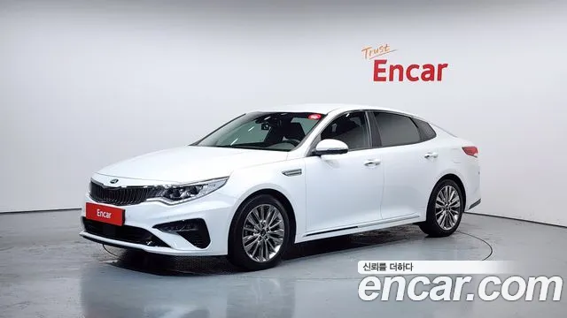 Kia K5 2019 — photo 1