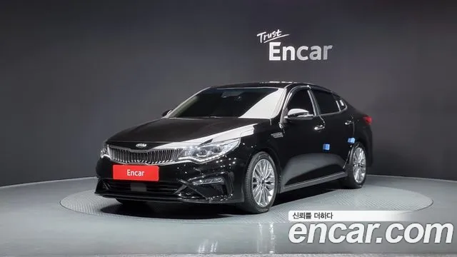 Kia K5 2019 — photo 1