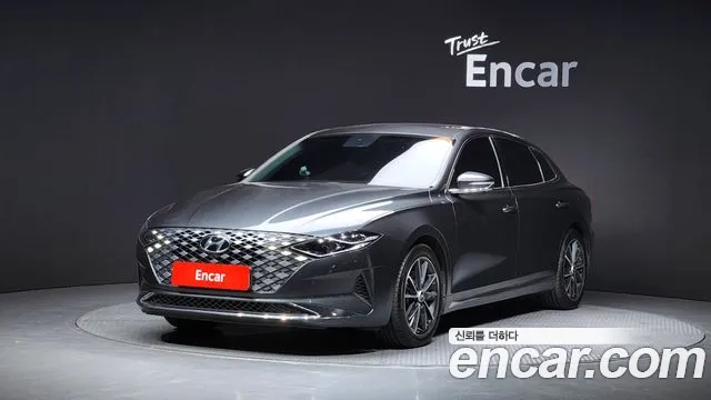 Hyundai Grandeur 2022 — photo 1