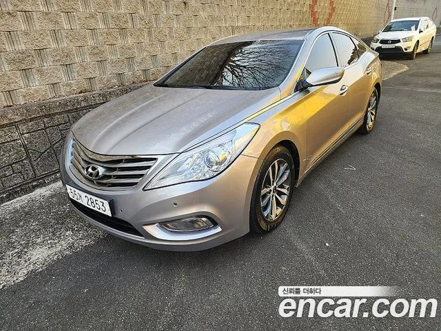 Hyundai Grandeur 2012 — photo 1